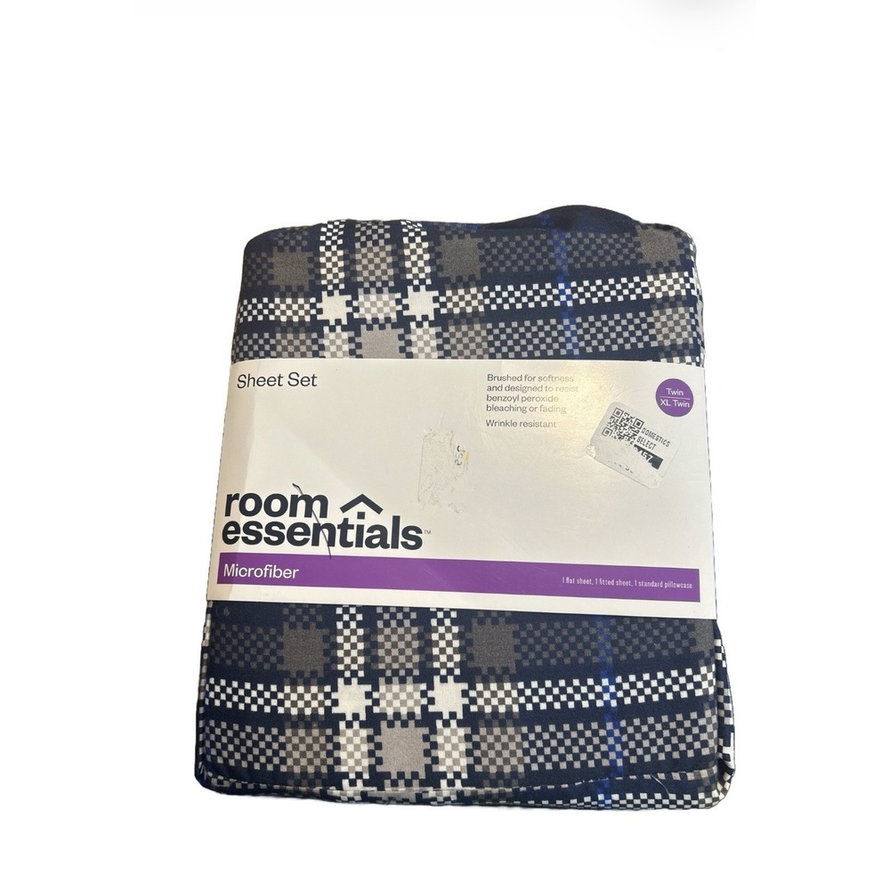 Room Essentials Microfiber Sheet Set - Blue - Twin/XL Twin - NEW